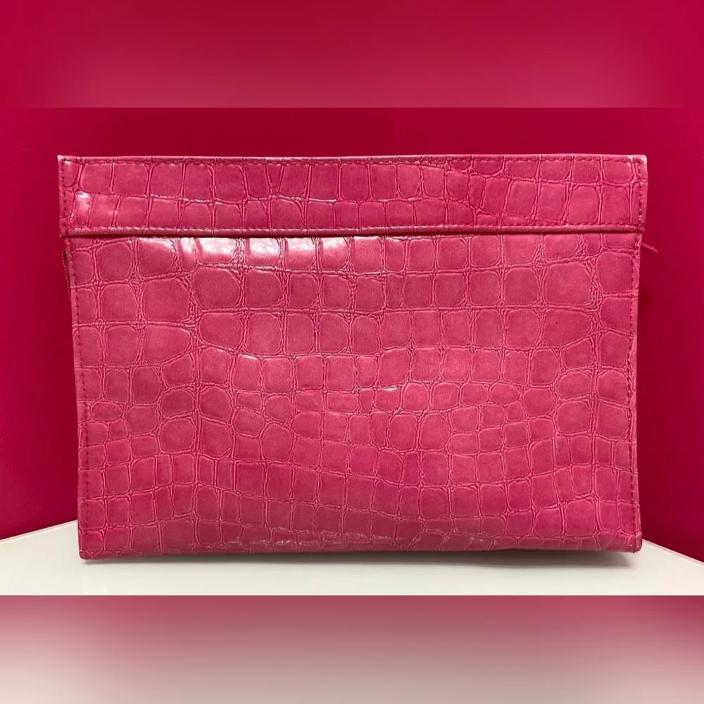 Givenchy Pink Croc-Embossed Bag - Picture 4 of 10